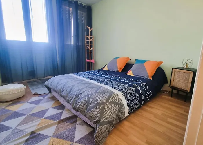 Entier De 40 M2 Proche Gare